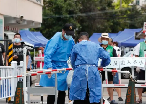 上海市衛(wèi)健委：新增本土253+3961，死亡13例